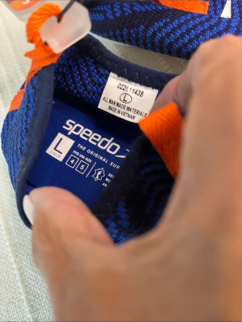 Speedo BOYS Lg size 4-5 Slip-On Surf Strider Water Shoes cobalt blue/orange, NWT